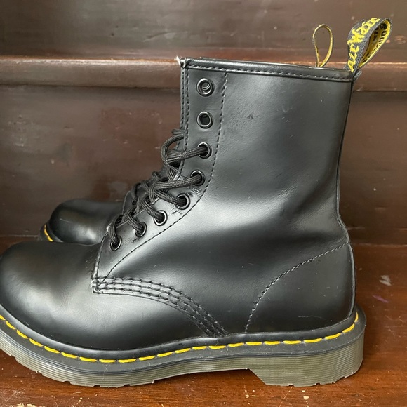 Doc Martens 11821 Lace Up Boots - Picture 4 of 5